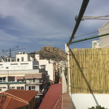 Atico Centrico Junto A La Playa Apartment Аликанте Екстериор снимка