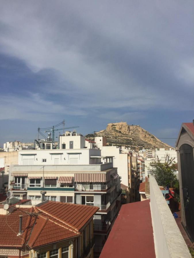 Atico Centrico Junto A La Playa Apartment Аликанте Екстериор снимка